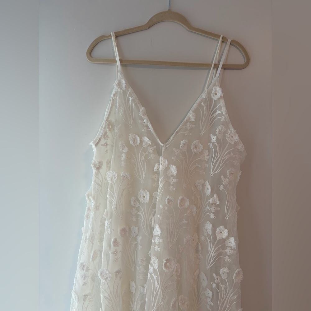 Agua by Agua Bendita Ivory Floral Embroidered Slip Dress - Picture 2 of 8